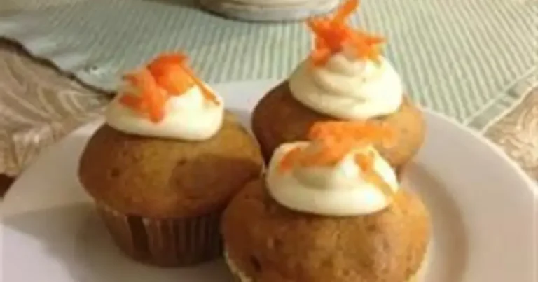 Foto da receita de Cupcakes de Cenoura com Cobertura de Cream Cheese
