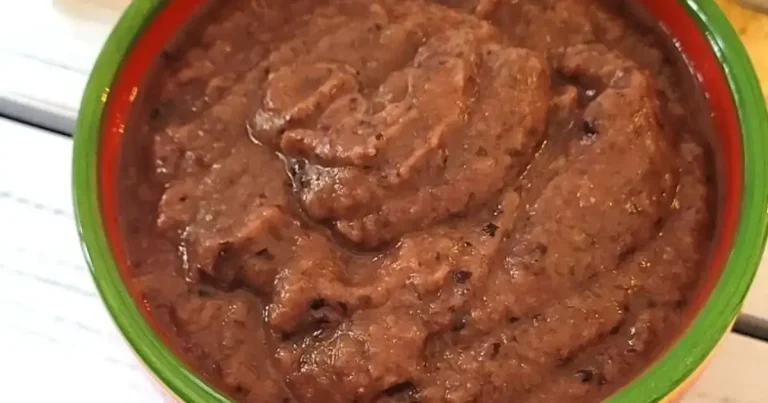 Foto da receita de Dip de Feijão com 2 Ingredientes