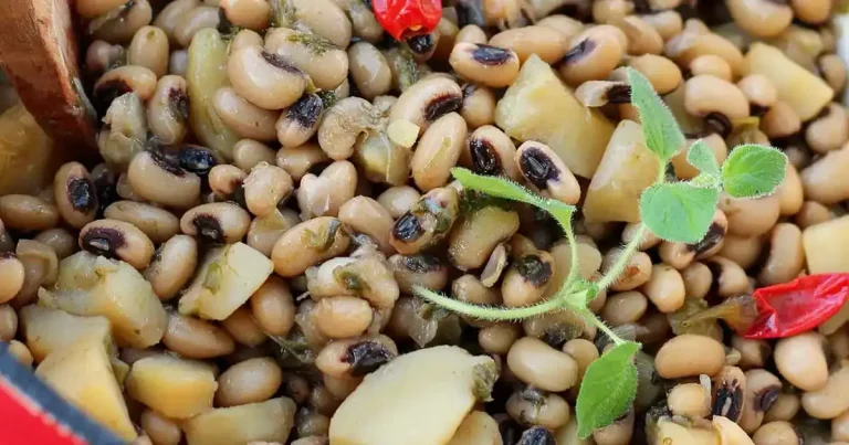 Foto da receita de Feijão-de-Corda Vegetariano