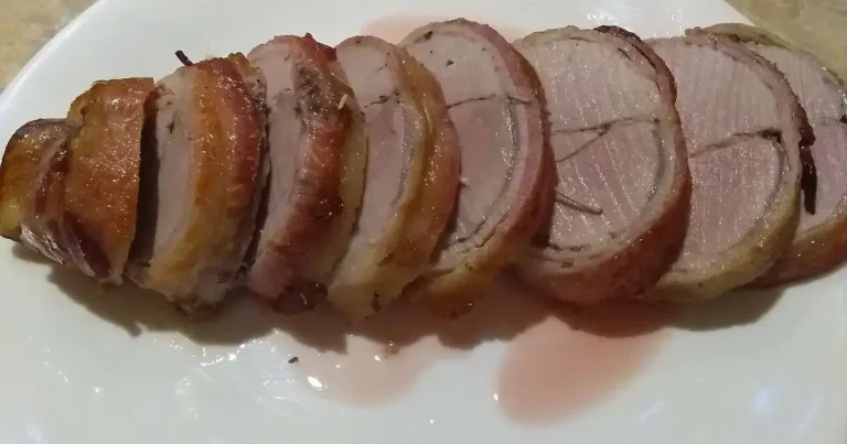Foto da receita de Filé Mignon de Porco Enrolado em Bacon