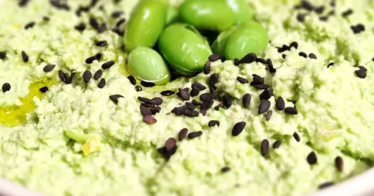 Foto da receita de Hummus de Edamame com Coentro