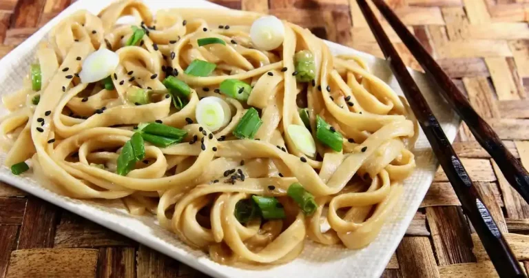 Foto da receita de Macarrão Frio com Molho Picante de Amendoim
