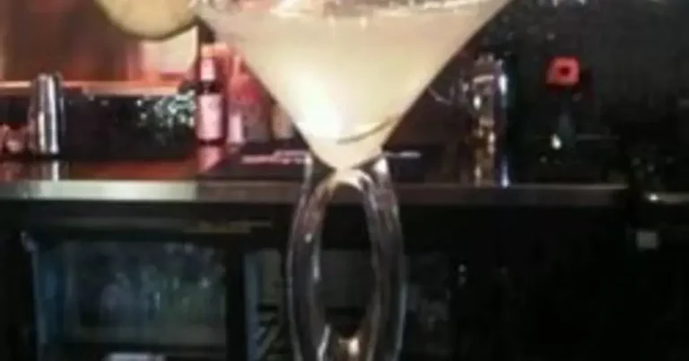 Foto da receita de Martini de Pepino com Hortelã