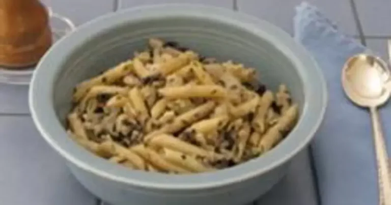 Foto da receita de Massa com Couve-flor e Azeitonas