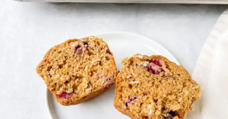 Foto da receita de Muffins de Cranberry e Aveia com Purê de Maçã