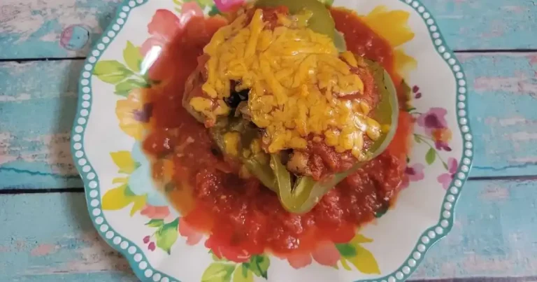 Foto da receita de Pimentões Recheados com Frango à Moda Mexicana