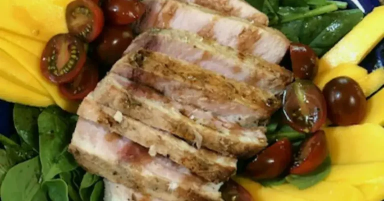 Foto da receita de Salada de Peixe-Espada Grelhado