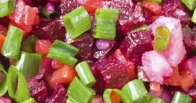 Foto da receita de Salada Russa de Beterraba e Batata