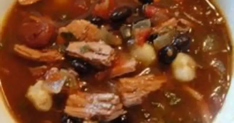 Foto da receita de Sopa de Frango Desfiado à Mexicana