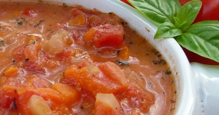 Foto da receita de Sopa de Tomate Fresco