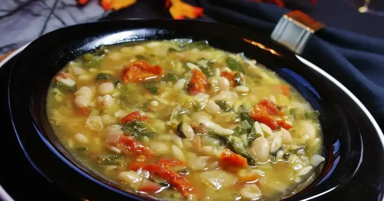 Foto da receita de Sopa Toscana de Acelga com Feijão Cannellini