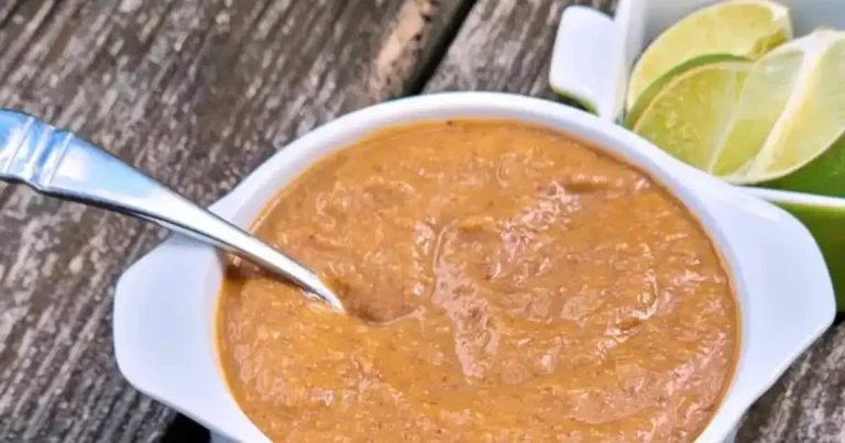 Foto da receita de Sopa Vegana de Feijão Preto com Abóbora